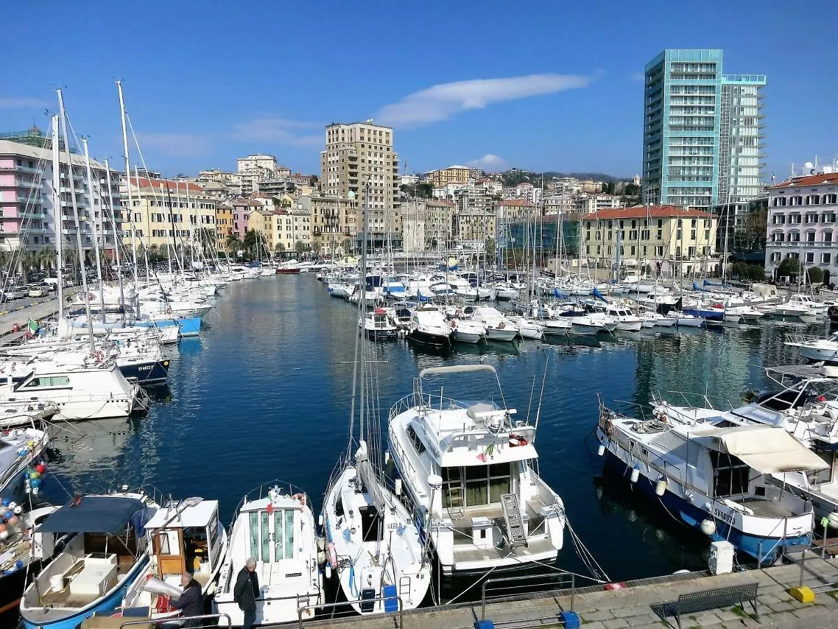 Ferienwohnung Le Torri in Darsena Savona 0*,  Italien